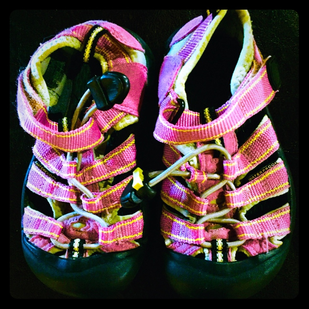 Toddler girls water shoes by Keen
